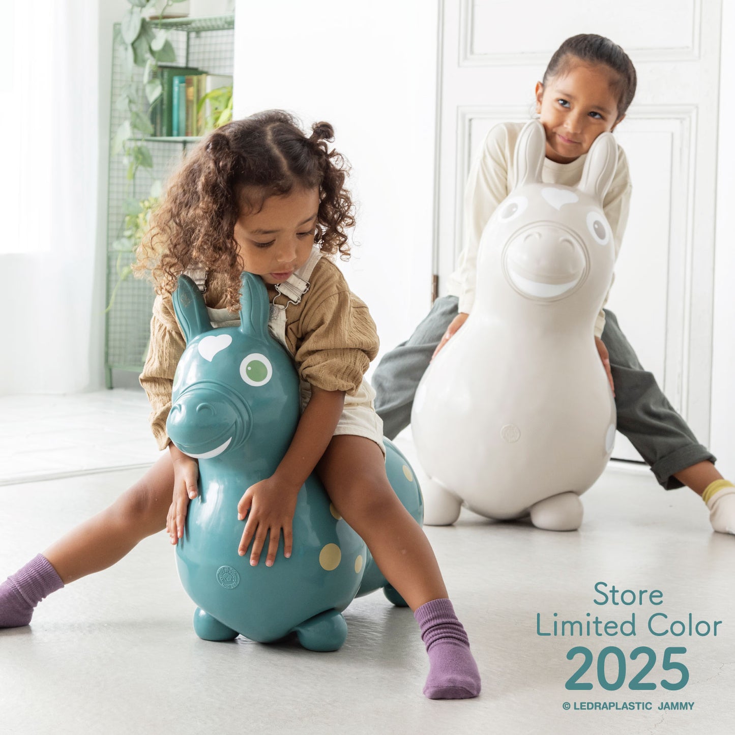 【公式限定】【セットでお得】乗用ロディ LaLa ストア限定カラー2025(フォレスト)ロッキングベースセット