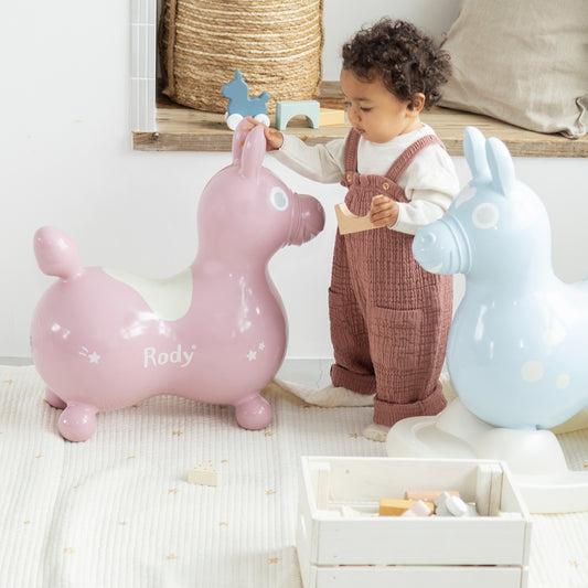 【予約:5月上旬より順次お届け】【記念日プリントオーダー/ふくらましラッピングでお届け】 乗用ロディ nino nino(ステラピンク)