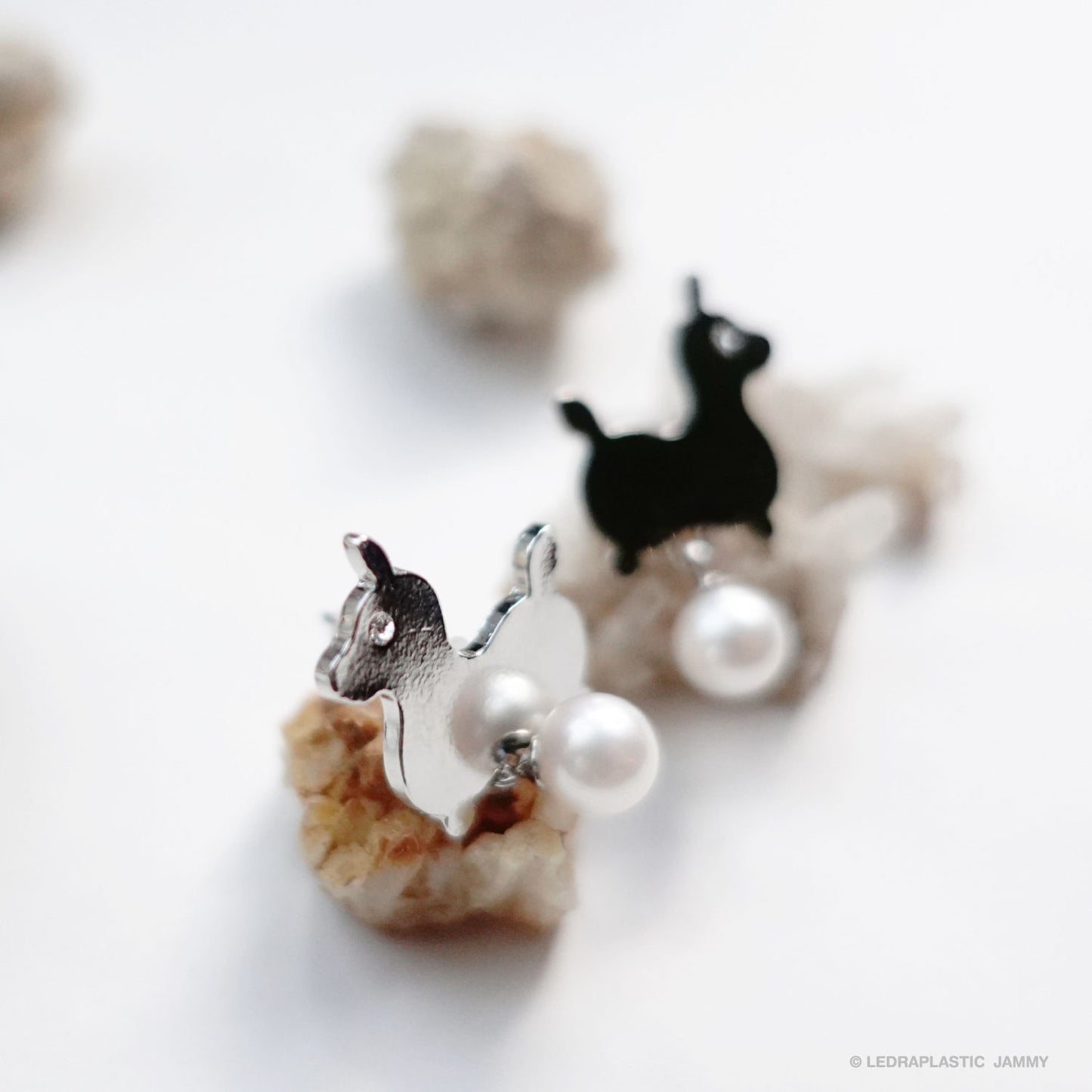 【 宇和海真珠/日本製】ロディ ピアス（本真珠）