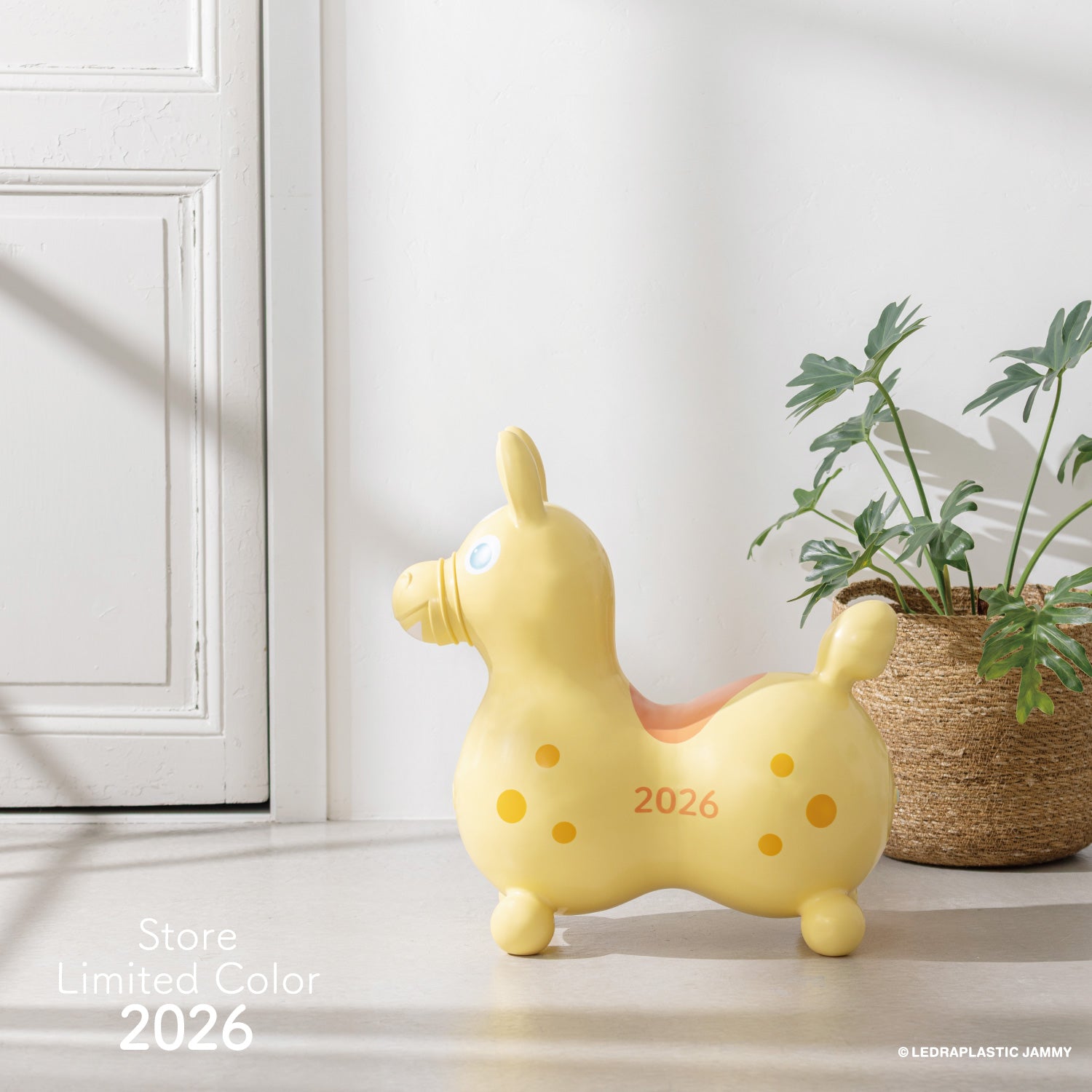 予約：3月上旬より順次お届け】【公式限定】乗用ロディ LaLa ストア