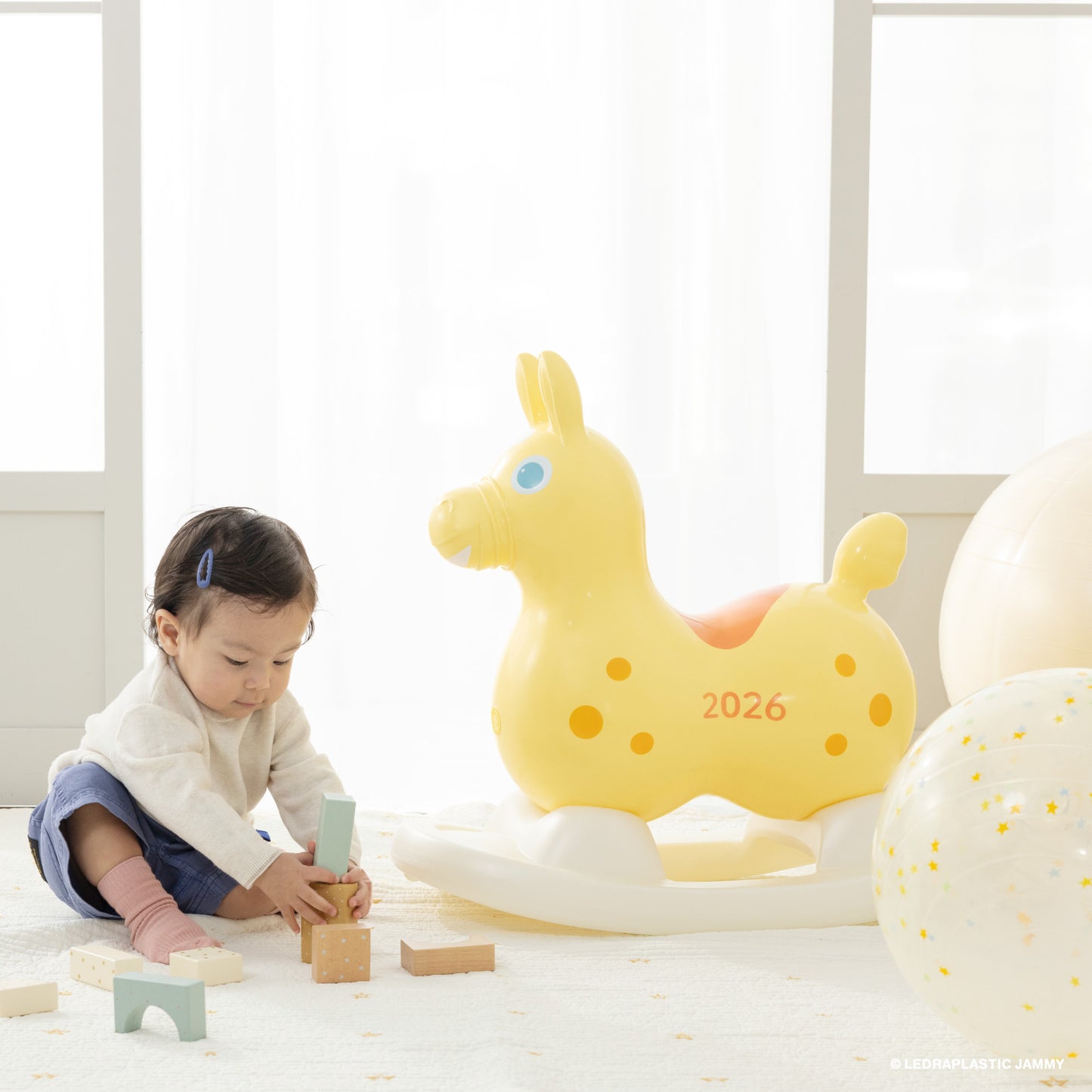 【予約：3月上旬より順次お届け】【公式限定】【セットでお得】乗用ロディ　LaLa　ストア限定カラー2026（サンライズ）ロッキングベースセット