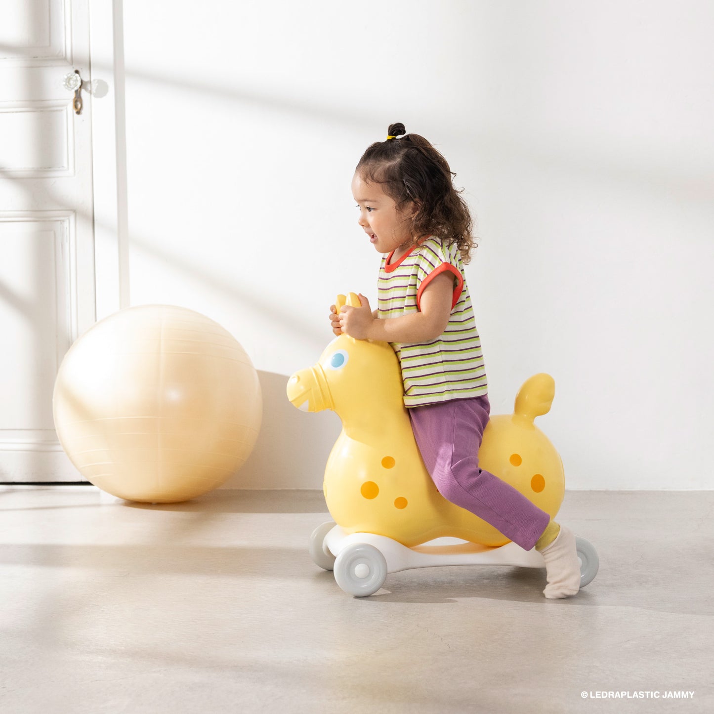 【公式限定】【セットでお得】乗用ロディ　LaLa　ストア限定カラー2026（サンライズ）スピーディーローラーセット
